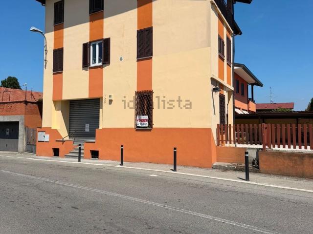 Locale in vendita di 130 m² in Via Circonvallazione
