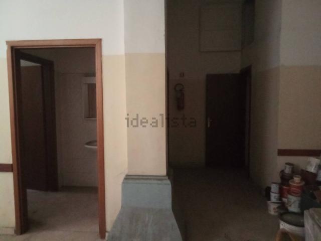 Locale in vendita di 130 m² in Via Bologna