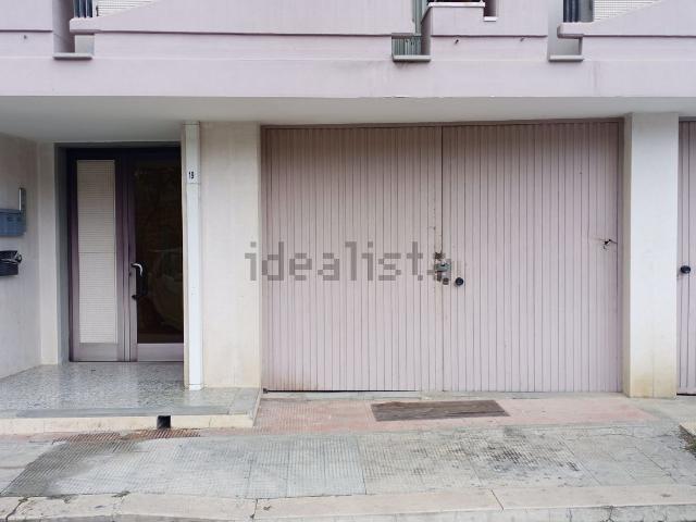 Locale in vendita di 130 m² in Via Giovanni Verga