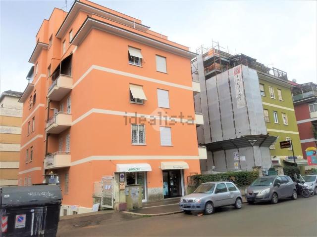 Locale in vendita di 130 m² in Via Gregorio XI, 3