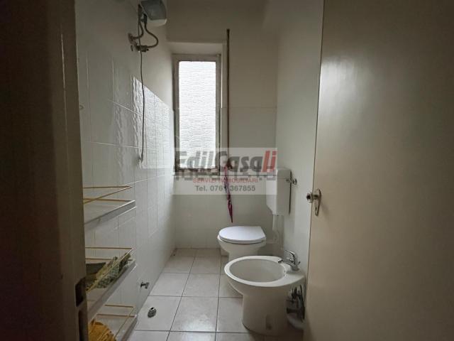 Locale in vendita di 130 m² in Via del Gioco