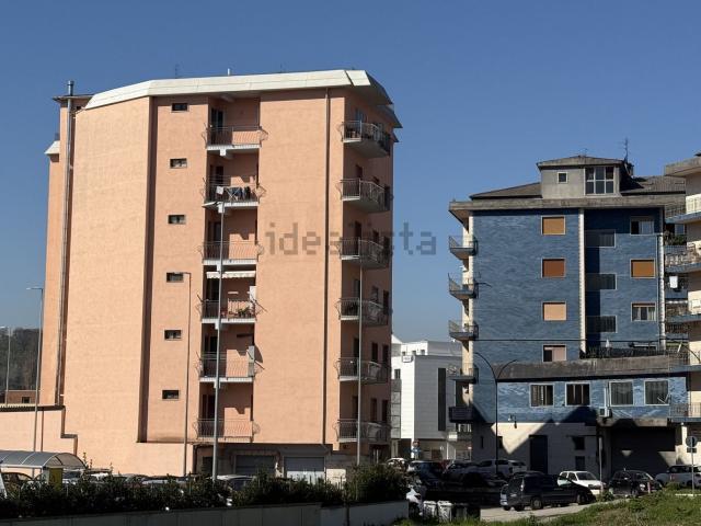 Locale in vendita di 130 m² in Via Francesco de Sanctis