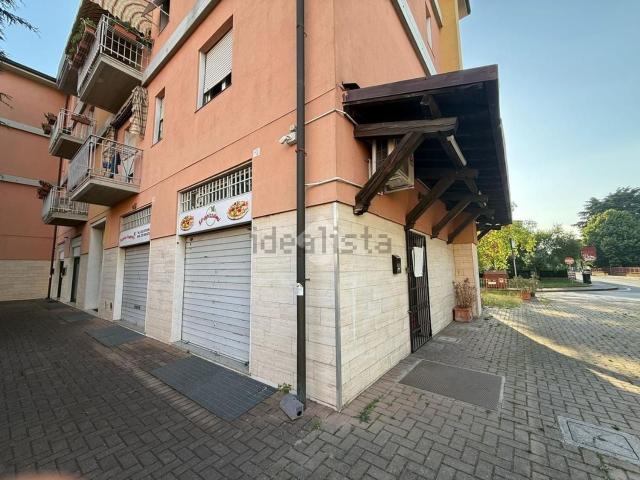 Locale in vendita di 130 m² in Via Orzinuovi