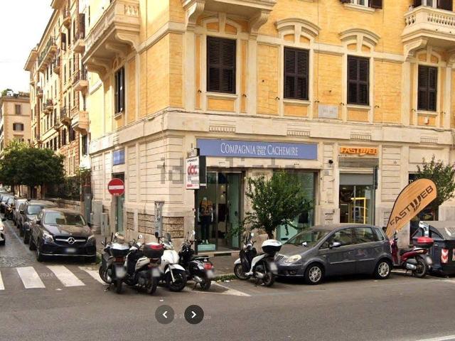 Locale in vendita di 130 m² in Via Po