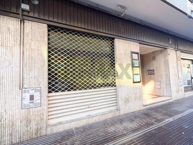 Locale in vendita di 130 m² in Via Piave, 93
