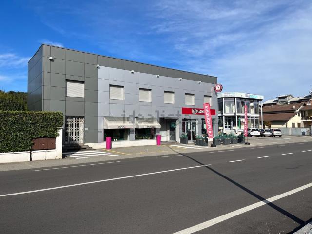 Locale in vendita di 130 m² in Via Quintino Sella, 28