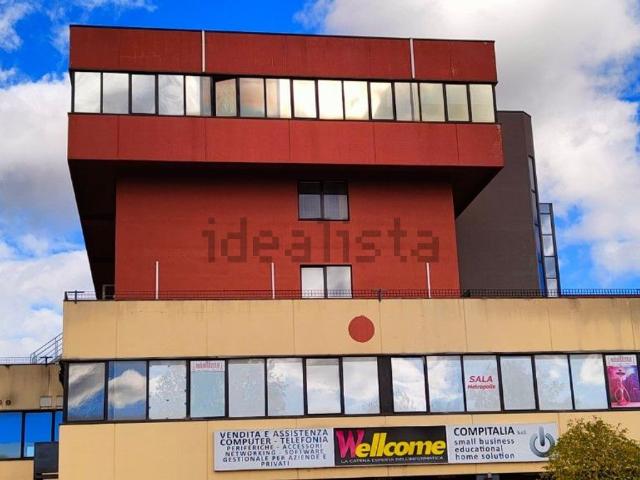 Locale in vendita di 130 m² in Viale della Vittoria
