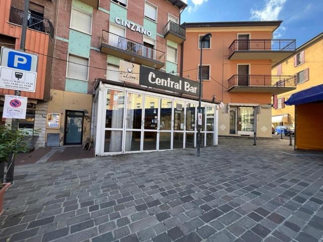 Locale in vendita di 130 m² in Piazza Capitani della Montagna