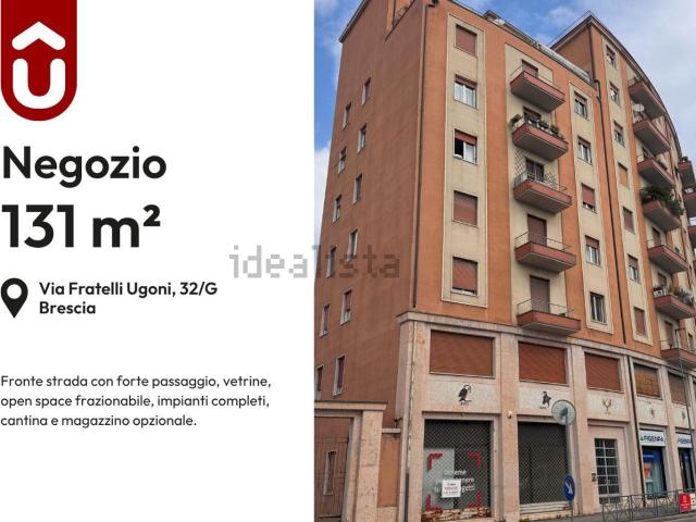 Locale in vendita di 131 m² in Via Fratelli Ugoni, 32