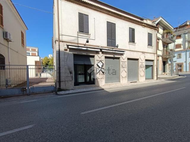 Locale in vendita di 133 m² in Corso Adriatico