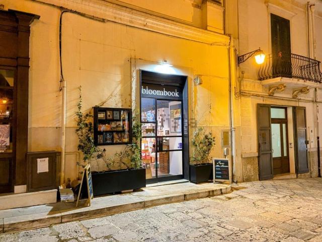 Locale in vendita di 133 m² in Piazza XX Settembre, 31