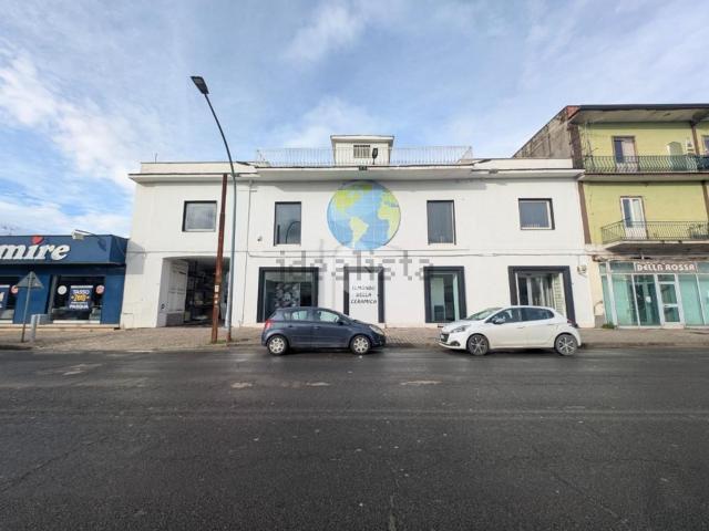 Locale in vendita di 1345 m² in Via Nazionale Appia, 336