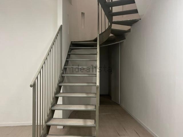 Locale in vendita di 134 m² in Via della Vite
