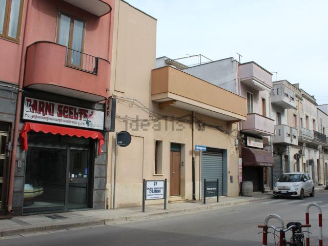 Locale in vendita di 135 m² in Via San Lorenzo, 73