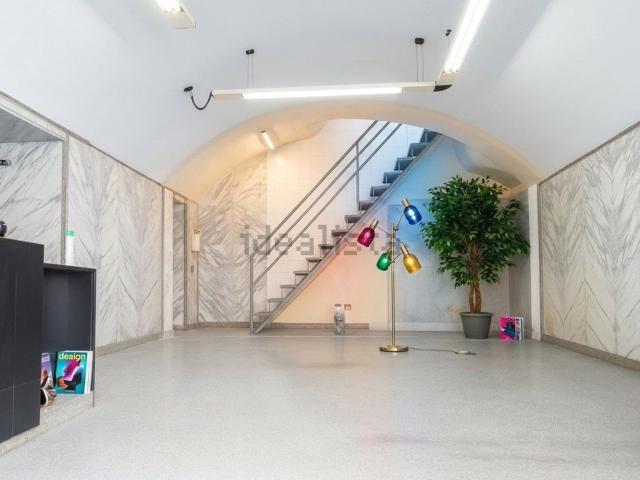 Locale in vendita di 135 m² in Corso Umberto I, 170