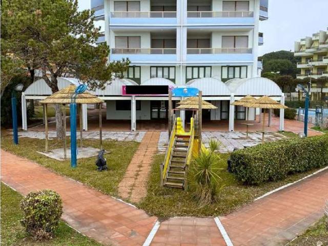 Locale in vendita di 135 m² in Piazzale Adriatico