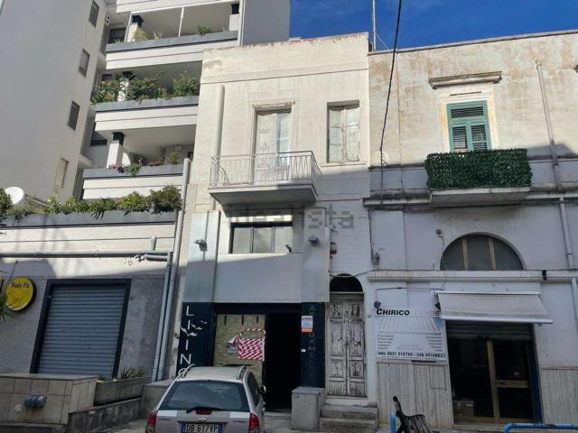 Locale in vendita di 137 m²