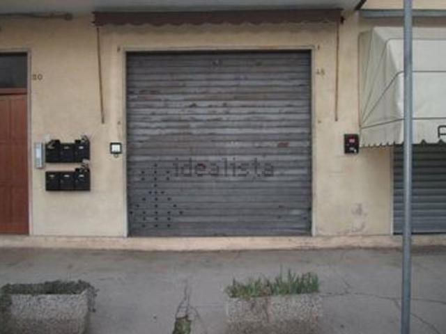 Locale in vendita di 1380 m² in Via Molinello, 1