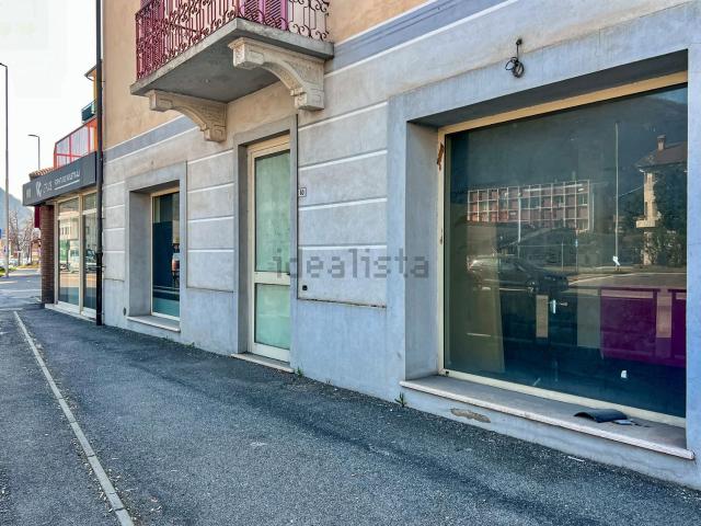 Locale in vendita di 138 m² in Piazzale Europa, 79