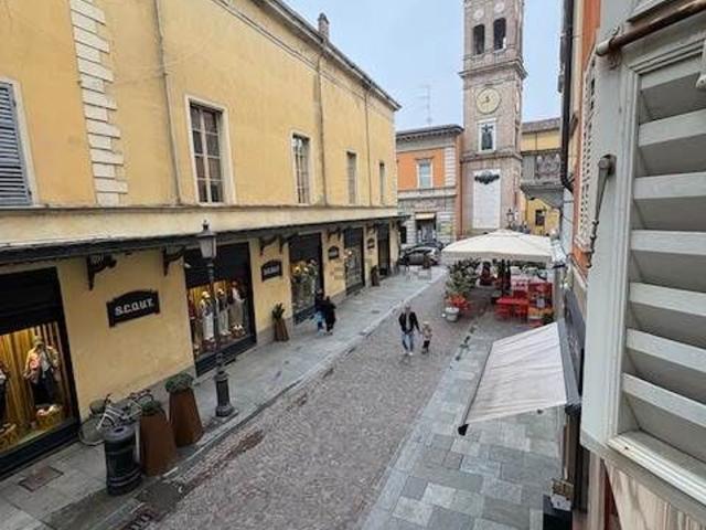 Locale in vendita di 140 m²