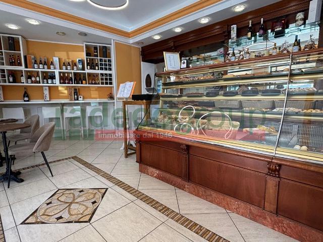 Locale in vendita di 140 m²