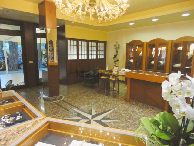 Locale in vendita di 140 m²