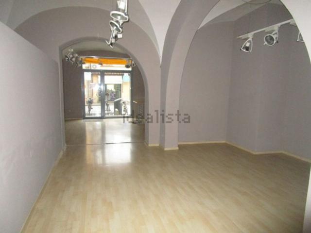 Locale in vendita di 140 m²