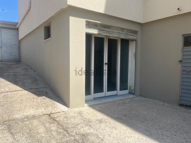 Locale in vendita di 140 m² in Via Montserrat