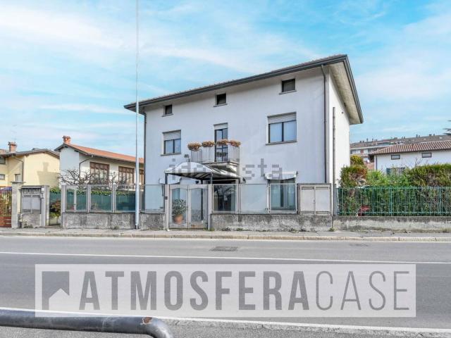 Locale in vendita di 140 m² in Via Pietro Rovelli, 52
