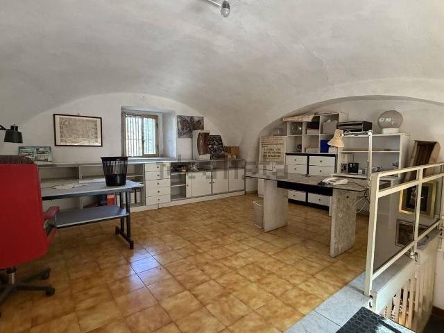 Locale in vendita di 141 m²