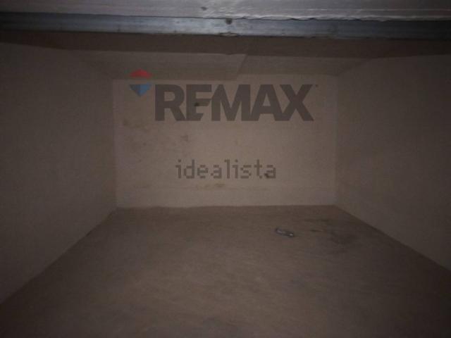 Locale in vendita di 143 m² in Via Oglio, 20