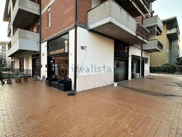 Locale in vendita di 143 m² in Via Ugo Sesini, 7