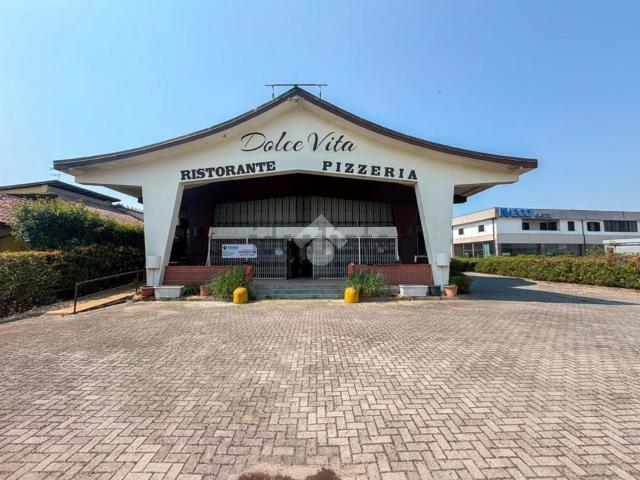 Locale in vendita di 1450 m² in Via Milano, 59