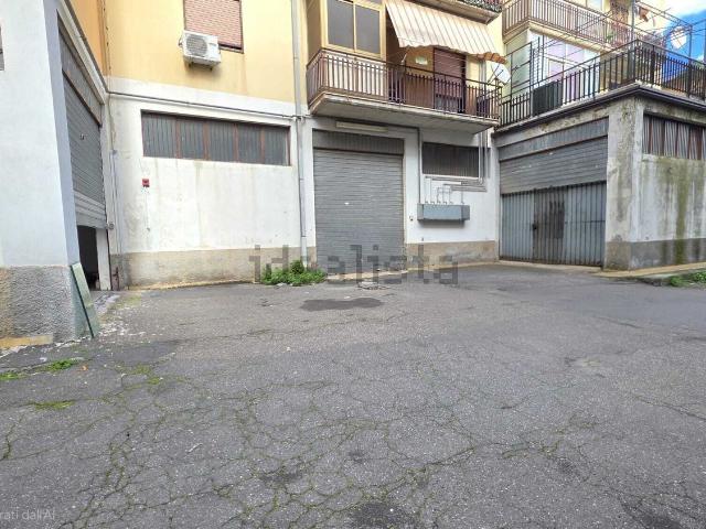 Locale in vendita di 237 m²