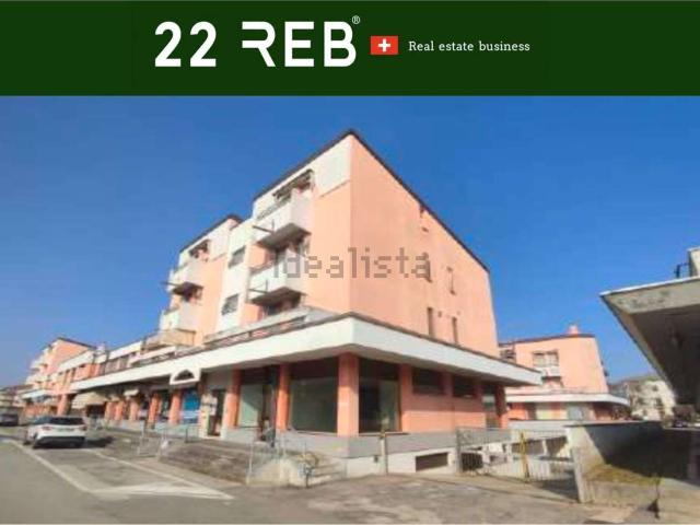 Locale in vendita di 145 m² in Via Gaetano Salvemini