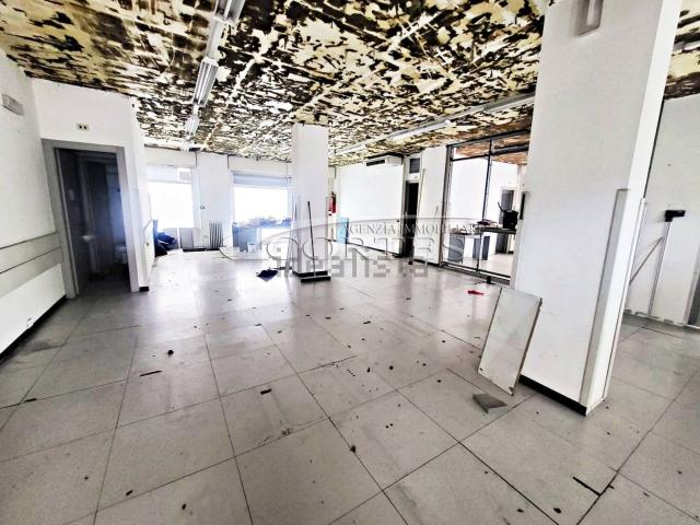 Locale in vendita di 145 m²