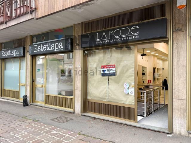 Locale in vendita di 145 m² in Via San Giuseppe Cottolengo, 14