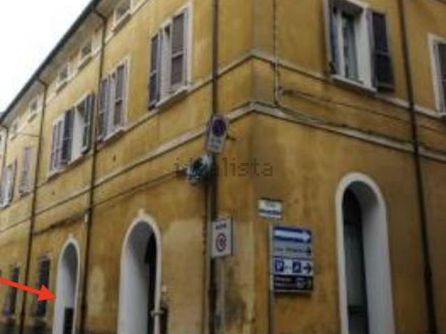 Locale in vendita di 146 m² in Via Boccaquattro, 28