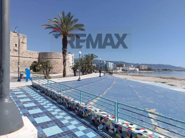 Locale in vendita di 146 m² in Corso Manfredi