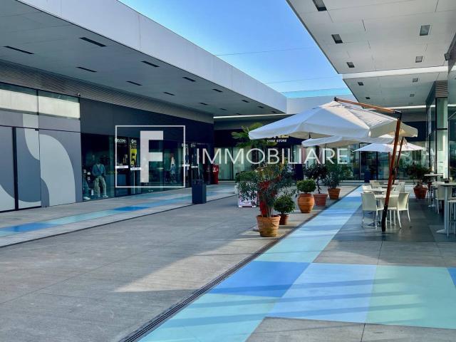 Locale in vendita di 147 m²