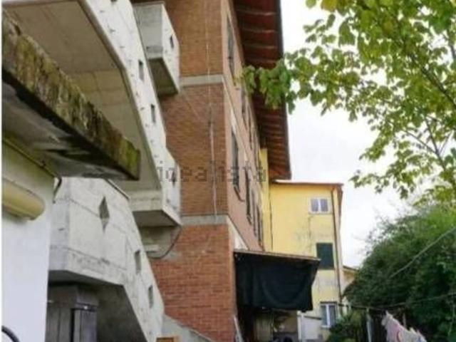 Locale in vendita di 1494 m² in Via Foce Morta, 1
