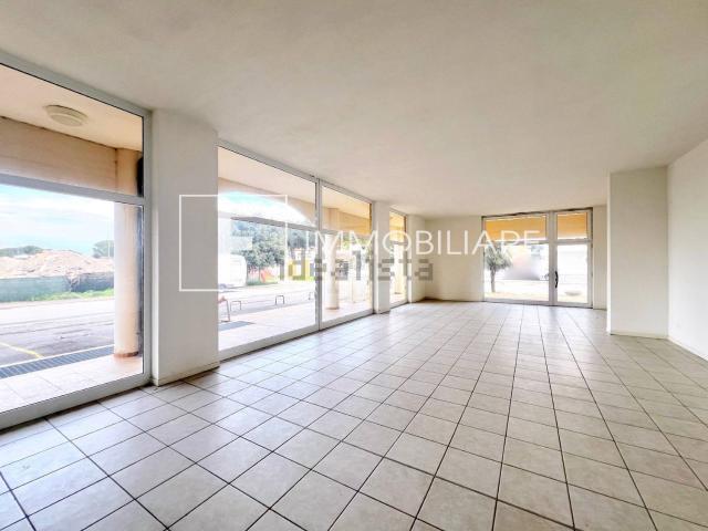 Locale in vendita di 150 m²