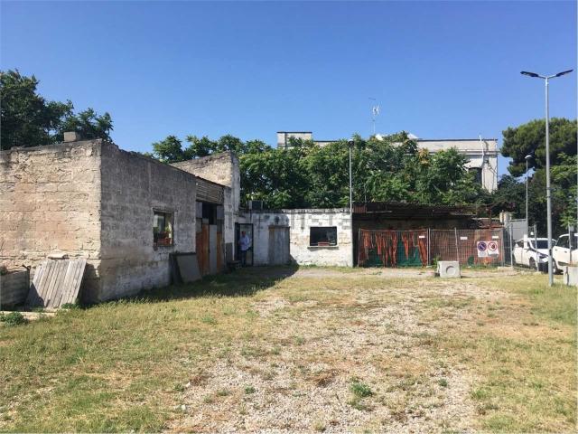 Locale in vendita di 150 m²