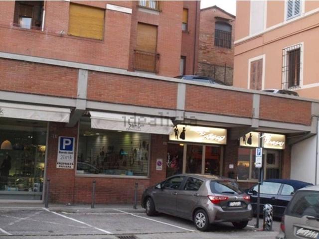 Locale in vendita di 150 m²