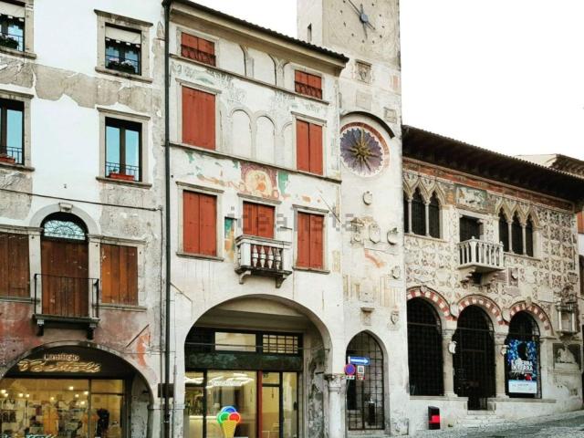 Locale in vendita di 103 m²