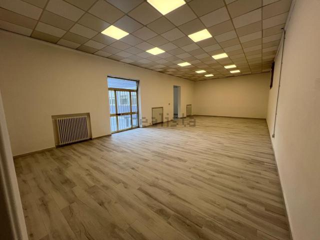 Locale in vendita di 150 m²