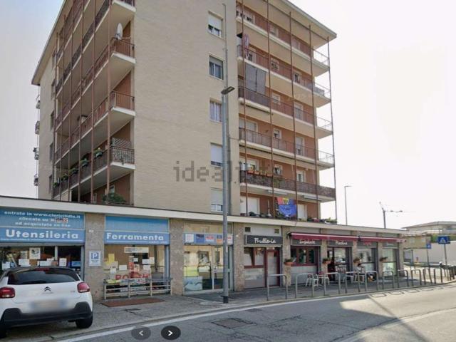 Locale in vendita di 150 m² in Via Giuseppe Mazzini, 23