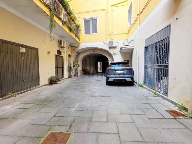 Locale in vendita di 150 m² in Via San Giovanni, 54