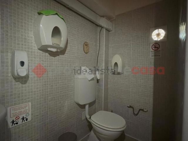 Locale in vendita di 150 m² in Via Ristoro D&apos Arezzo