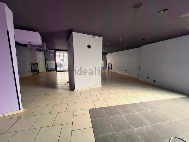 Locale in vendita di 150 m² in Corso Vittorio Veneto, 2